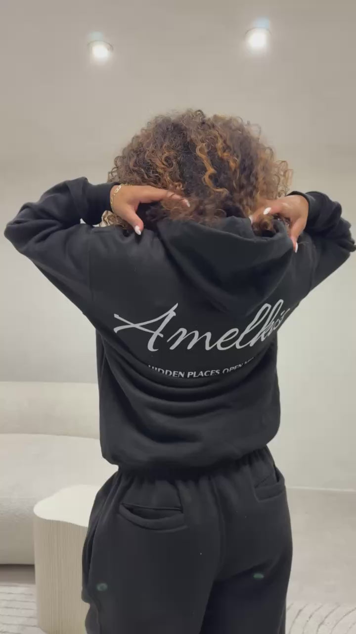 Amelkis basic hoodie  in black